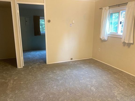 Living room new carpet installed 9/2023