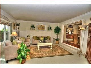 4th image of 46688 Windmill Dr