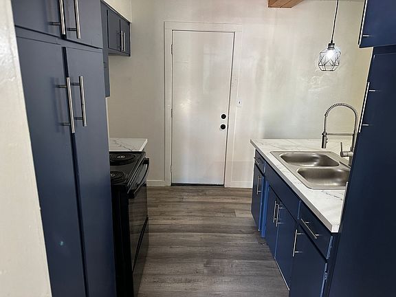 2nd image of 1031 Eye St APT B