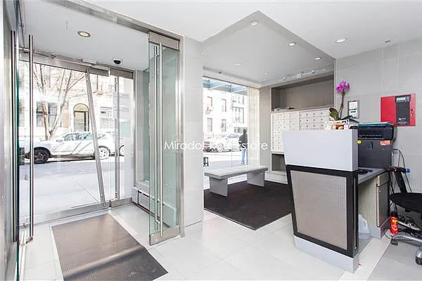 Rented by Mirador Real Estate | media 15