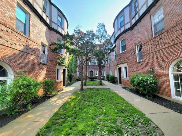 918 Green Bay Rd #L2