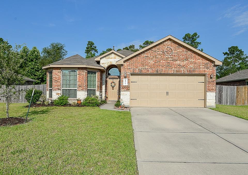 1st image of 18715 Deer Trace Dr