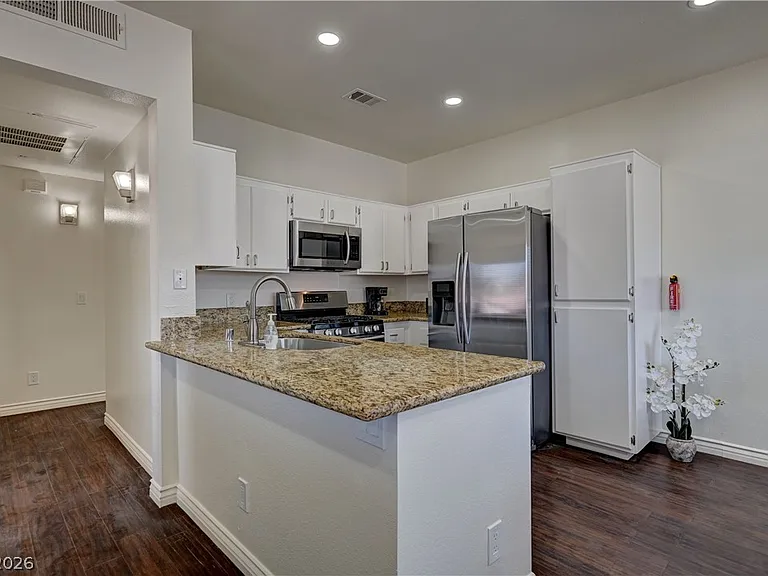 251 S Green Valley Pkwy #4822 — Photo 14