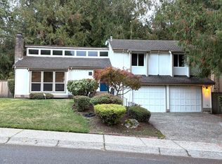 1801 220th Pl NE, Sammamish, WA 98074