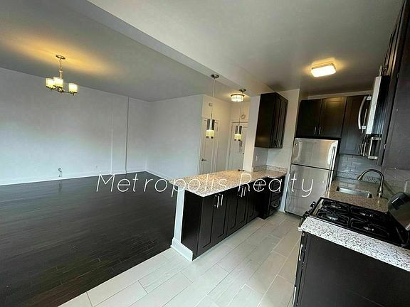 5th image of 23-57 33rd St #6C