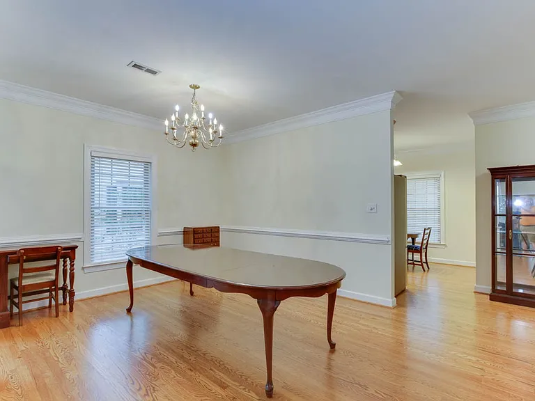 4609 Town Creek Dr — Photo 8