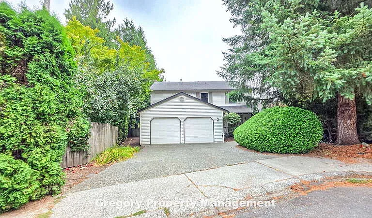 16316 NE 46th Ct — Photo 1