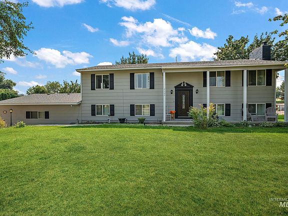 2nd image of 2305 E Locust Ln