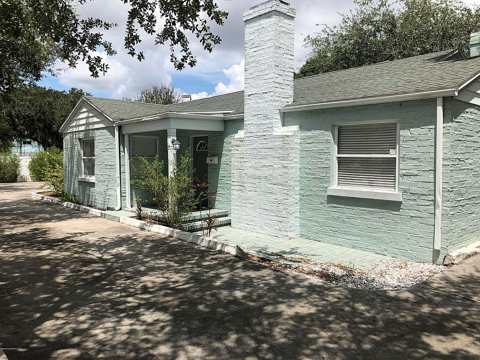1st image of 512 E Strawbridge Ave #0