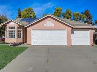 2870 Pitzer Cir, West Sacramento, CA 95691