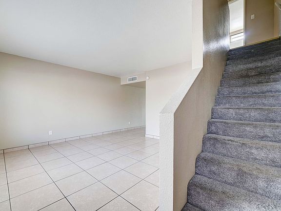 4th image of 3840 N 43rd Ave APT 2