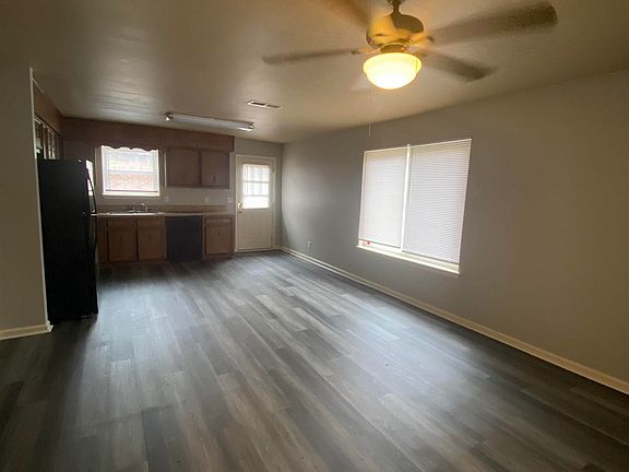 4th image of 606 Brierley Dr
