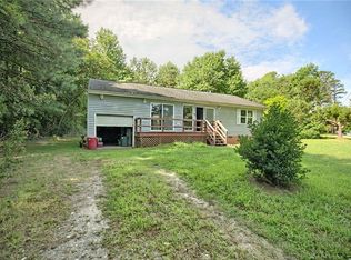 450 Hicks Rd, Hudgins, VA 23076
