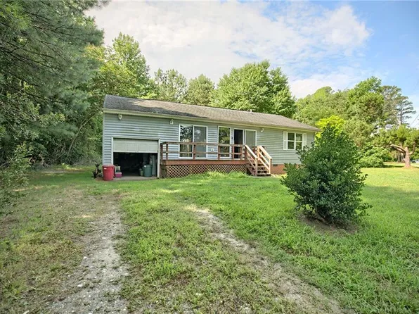 450 Hicks Rd, Hudgins, VA 23076