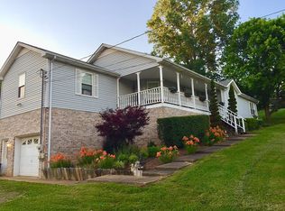 14 Welcome Ln, Hendersonville, TN 37075