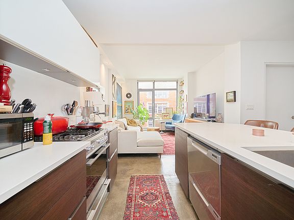 4th image of 427 E 12th St APT 5A