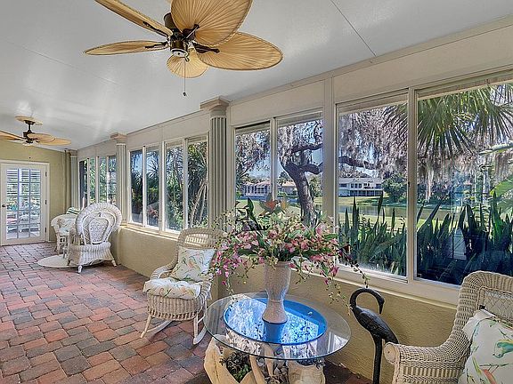 4th image of 6031 Pine Valley Dr