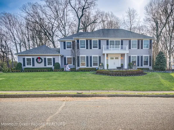 71 Green Meadow Boulevard, Middletown, NJ 07748