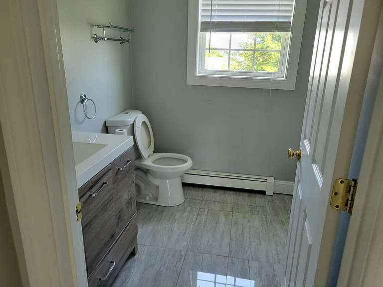 67 Garrison Ave — Photo 14
