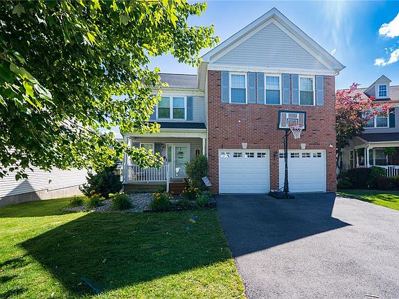 2nd image of 1307 Brian Cir