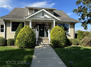 247 Everett Ave, Wyckoff, NJ 07481
