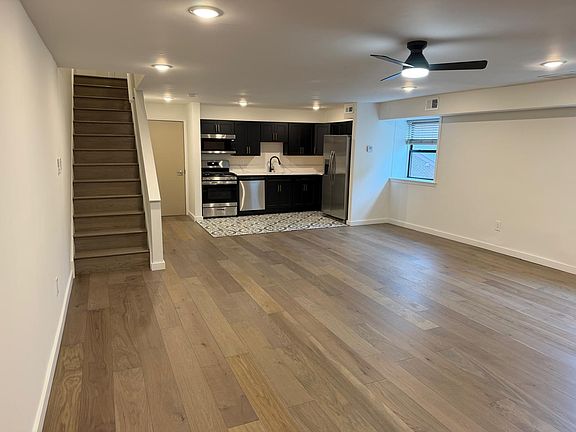 4th image of 1118 Lombard St APT 10