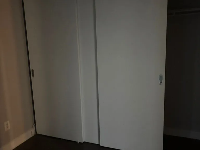110 Charles St E #2807 — Photo 6