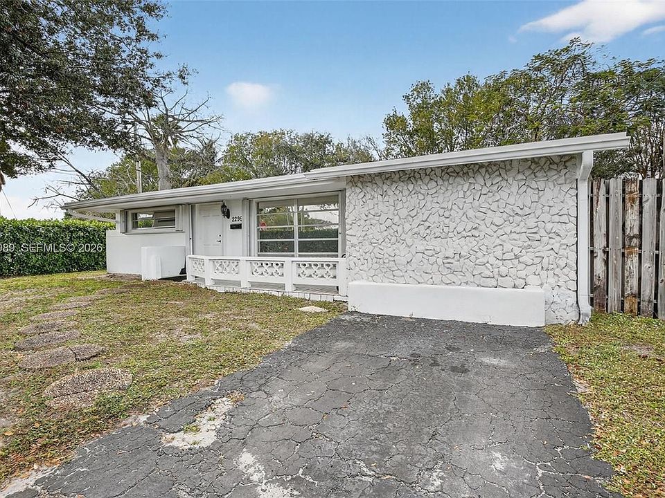 1st image of 2299 NW 73rd Ave