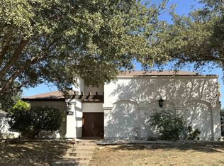 9810 Spindrift Dr, Laredo, TX 78045