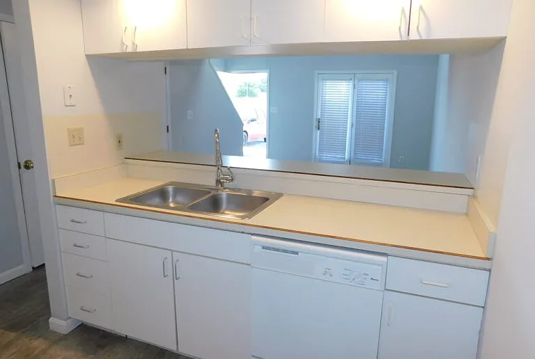 1412 N Weinbach Ave #C — Photo 5
