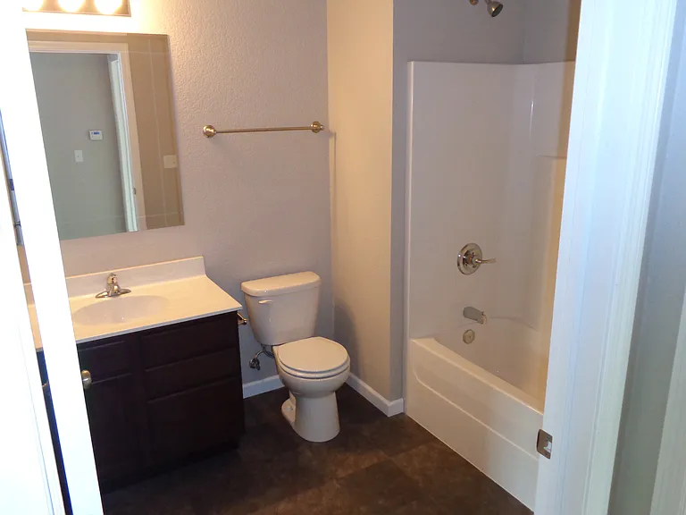 4006 University Ave #3 — Photo 10