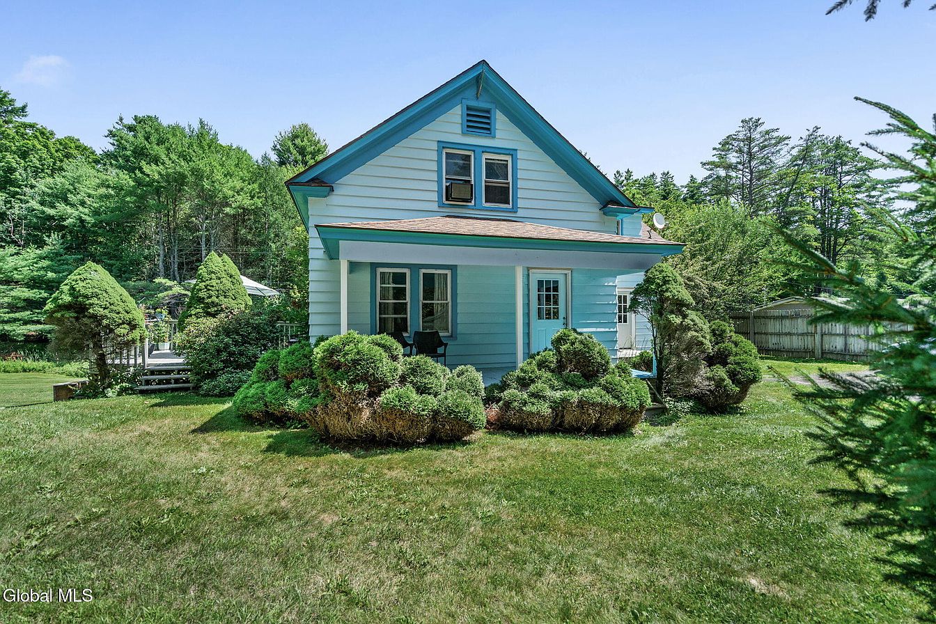1st image of 380 Fayville Road