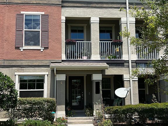 2nd image of 10041 Town Lake Dr