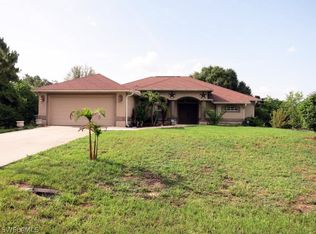 873 Cadis St E, Lehigh Acres, FL 33936