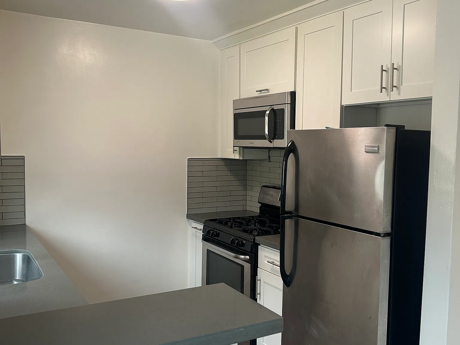 1645 Amberwood Drive, South Pasadena, CA 91030 — Photo 3