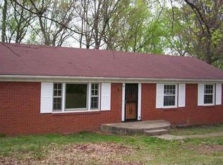 238 Downer Dr, Clarksville, TN 37042