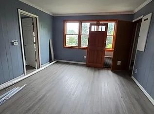 24 W Maltbie Ave #T, Suffern, NY 10901