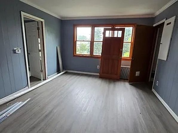 24 W Maltbie Ave #T