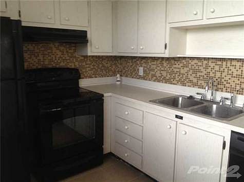 3rd image of 9421 Evergreen Pl APT 304