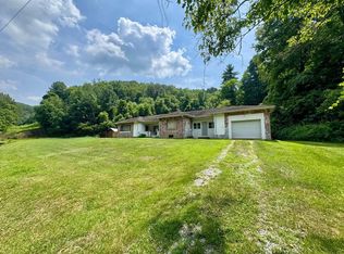 3285 Arnoldsburg Rd, Arnoldsburg, WV 25234