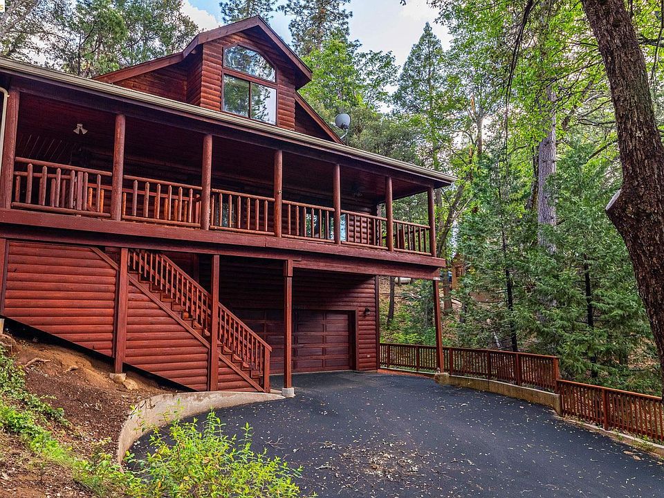 1st image of 22511 Lilac Ln