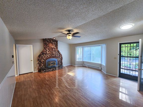2nd image of 14111 84th Avenue Ct NW