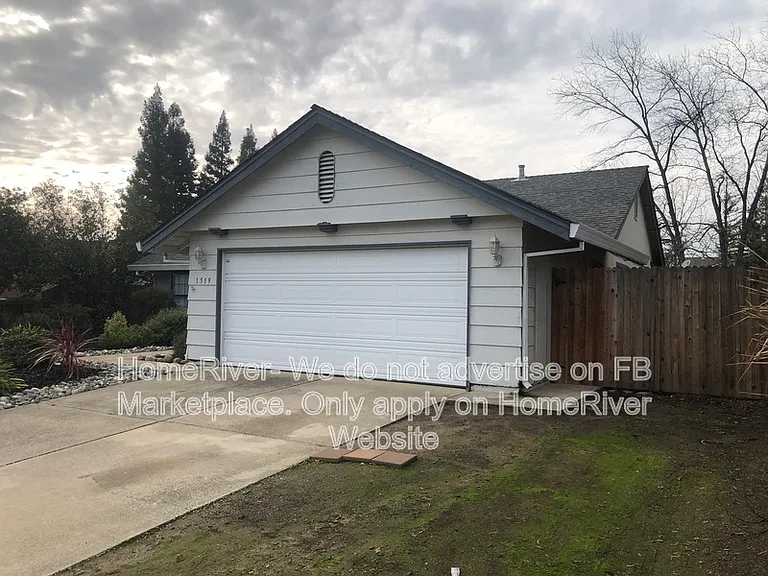 1519 Pine Valley Cir — Photo 16