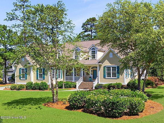 2nd image of 357 Bay Hill Court