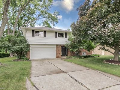 2622 Alan Dr, Wickliffe, OH, 44092