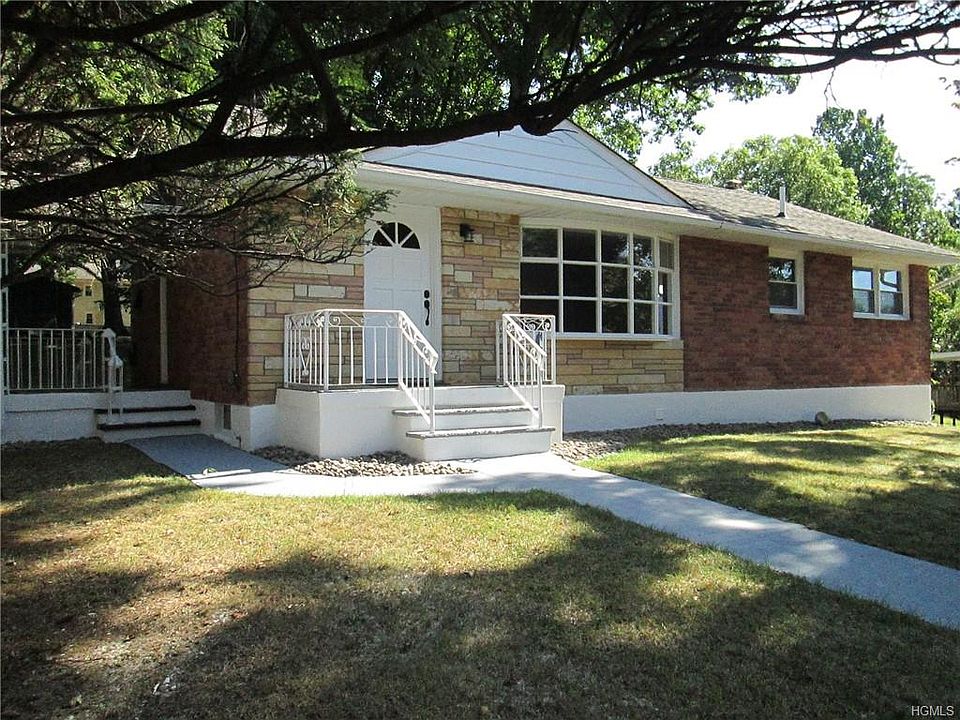 1st image of 29 Faye Ave