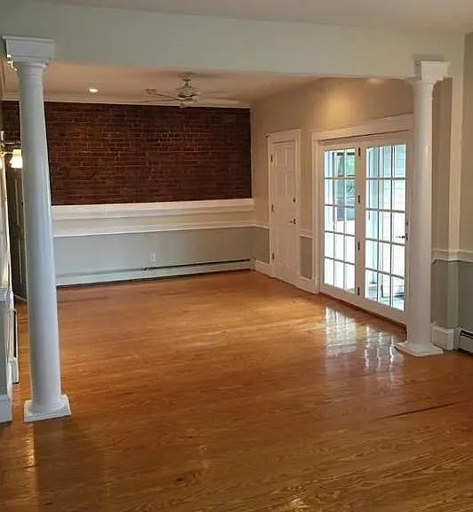 616 E 3rd St #2 — Photo 1