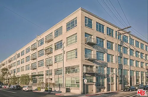 530 S Hewitt St #351 Photo 1
