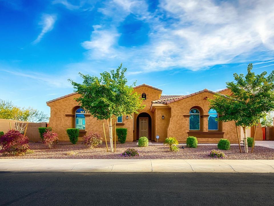 01 18195 W Sells Dr, Goodyear