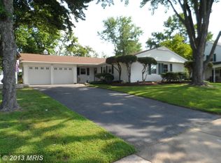 13220 Moss Ranch Ln, Fairfax, VA 22033